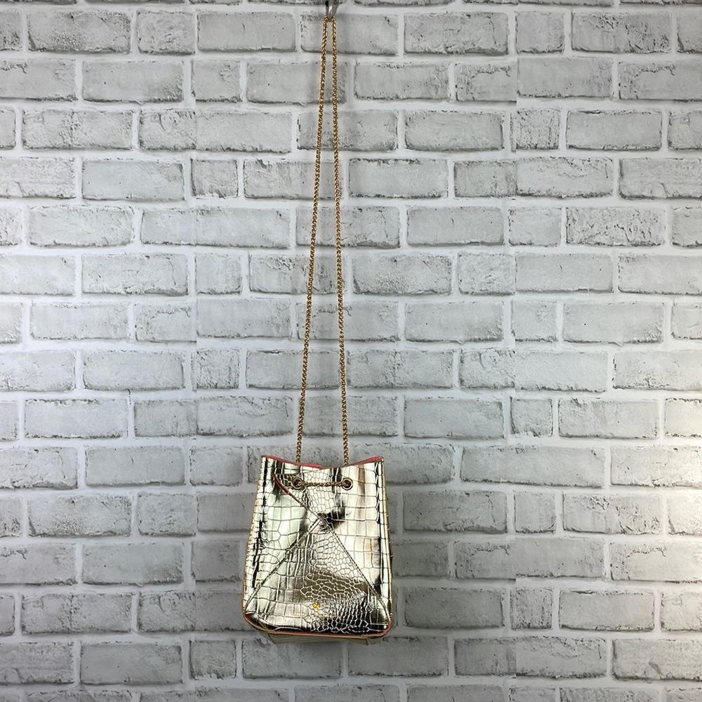 Simply Southern Bunchy Bag Gold Faux Croc Leather Gold Long Chain Carry 2 Ways